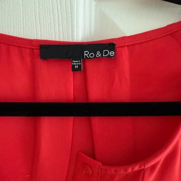 Women's short sleeve top size MEd - Picture 2 of 2